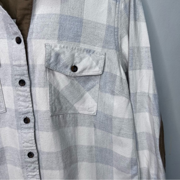 ROOTS Plaid Flannel Cream & Grey Button-Up Shirt Size Medium - Picture 3 of 12